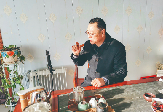 赋能兴业，鹿哥公益直播出策引路人气旺