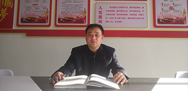 韩欢胜 ——  一路辛劳  一“鹿”欢歌